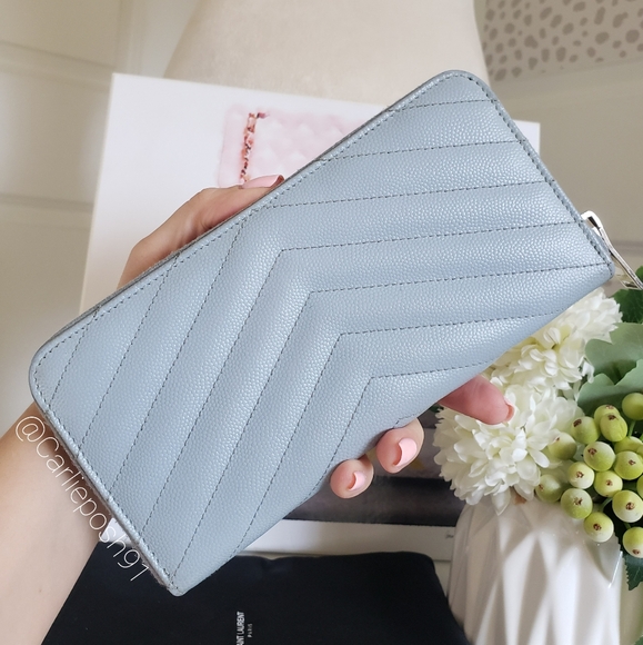 Authentic Pre-owned Yves Saint Laurent Grain De Poudre Chevron Wallet - Picture 4 of 11